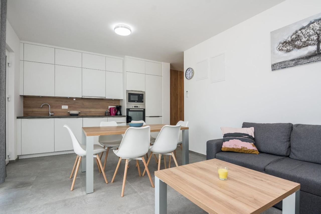 Apartment Spanic 1 Вир Экстерьер фото